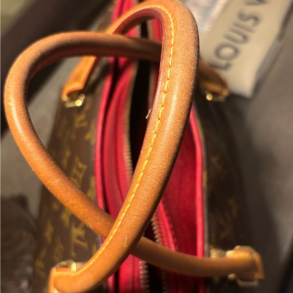 Louis Vuitton Pallas MM Monogram 2 Way Bag EUC w/COA - Picture 5 of 16